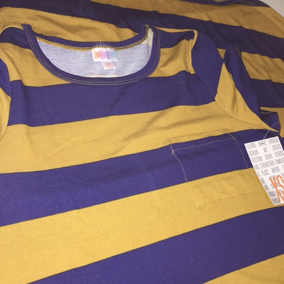 LulaRoe Carly - Picture 1 of 2